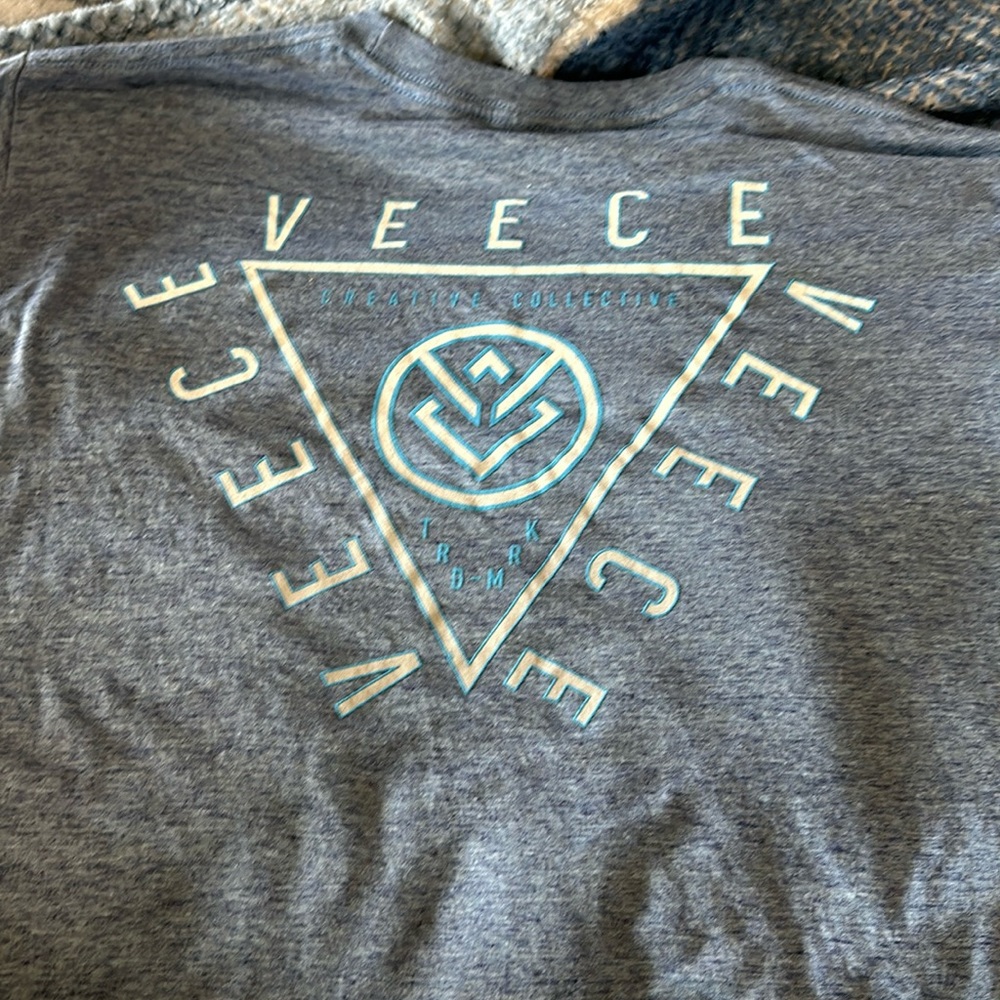 Size large Veece shirt